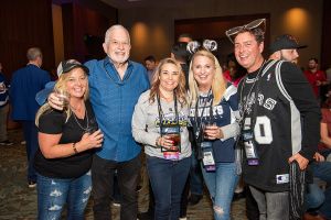 monday-party-tailgate DSC7115